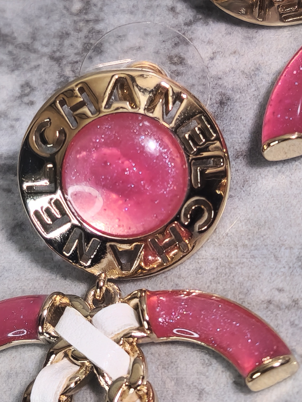 CHANEL Pink Enamel Interwoven Chain CC Drop Earrings✨️ - Picture 8 of 11